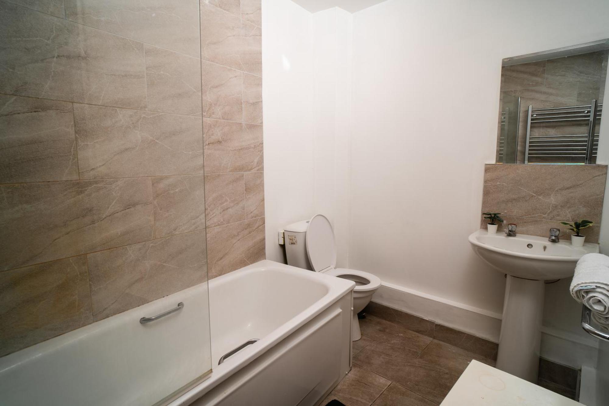 Central Apartment In Belfast City Centre Εξωτερικό φωτογραφία